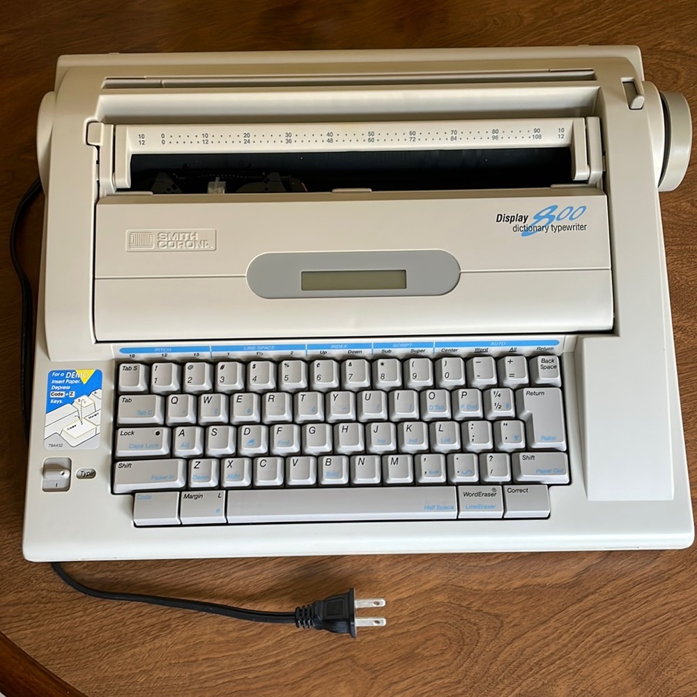 1996 Smith Corona Display 800 Dictionary Typewriter